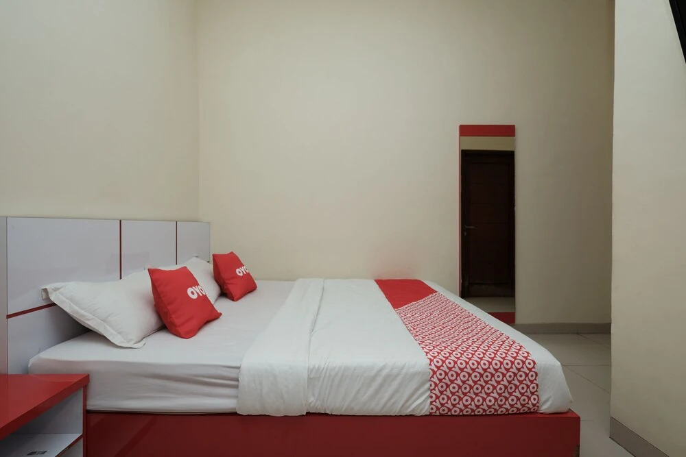 RedDoorz at Buah Batu 5