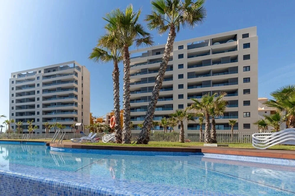 Fidalsa Utopia Junto al mar