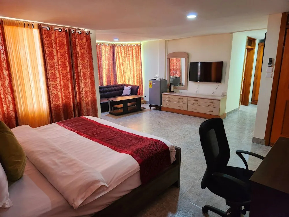 Sams Cottage Hotel