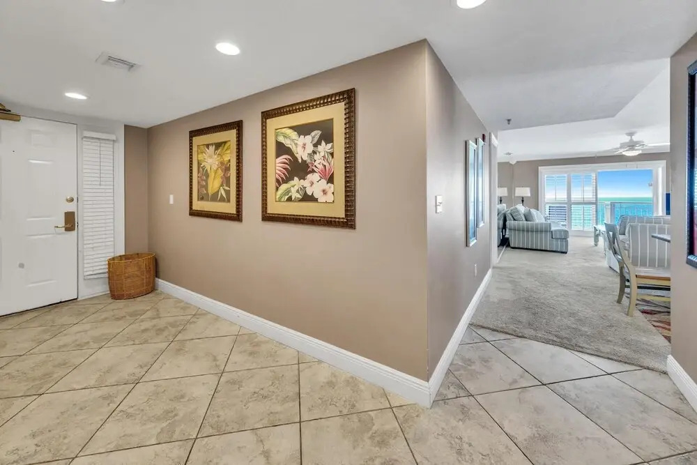 Destin Towers 93