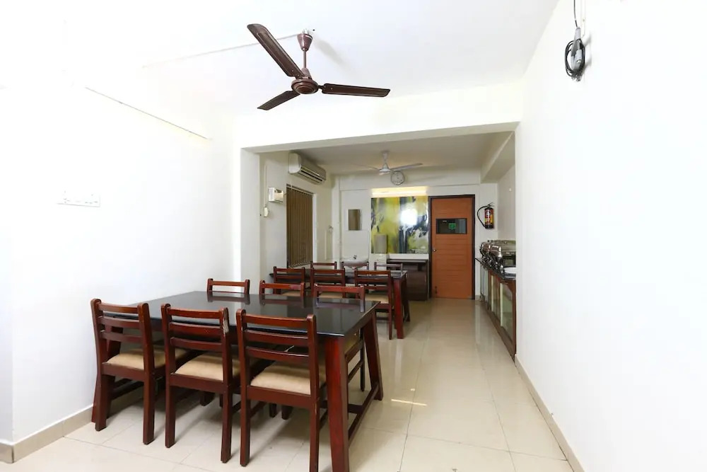 OYO 1504 Hotel Gemini Residency