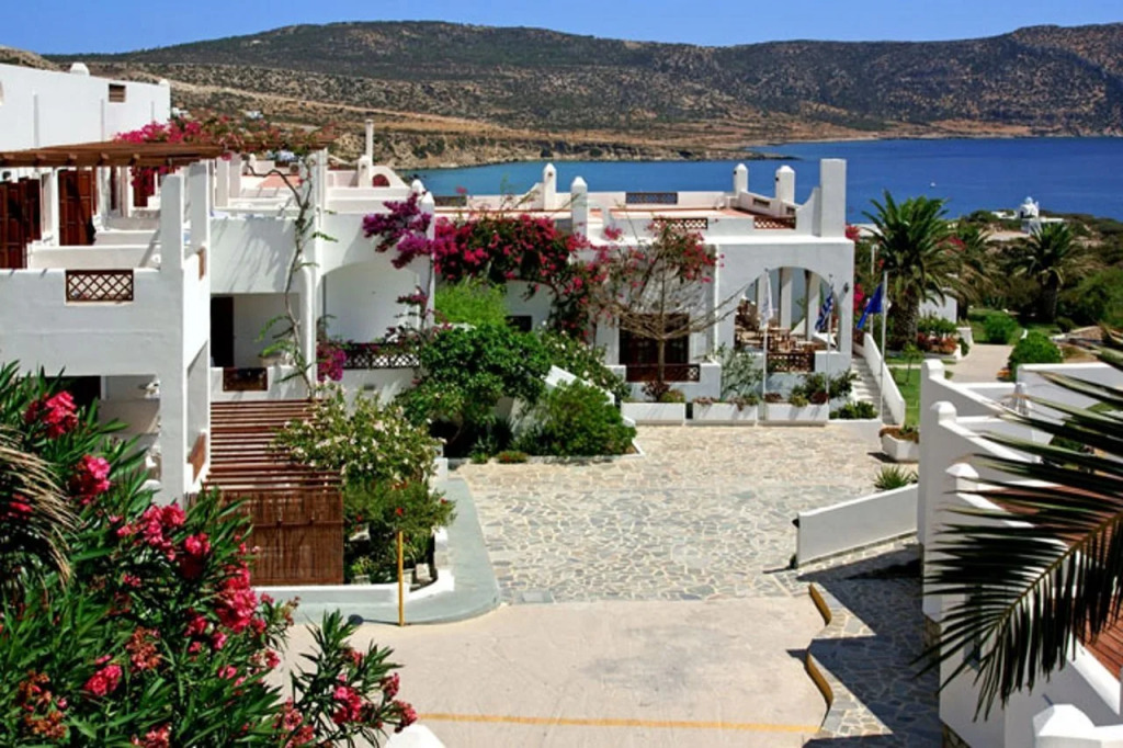 Amoopi Bay