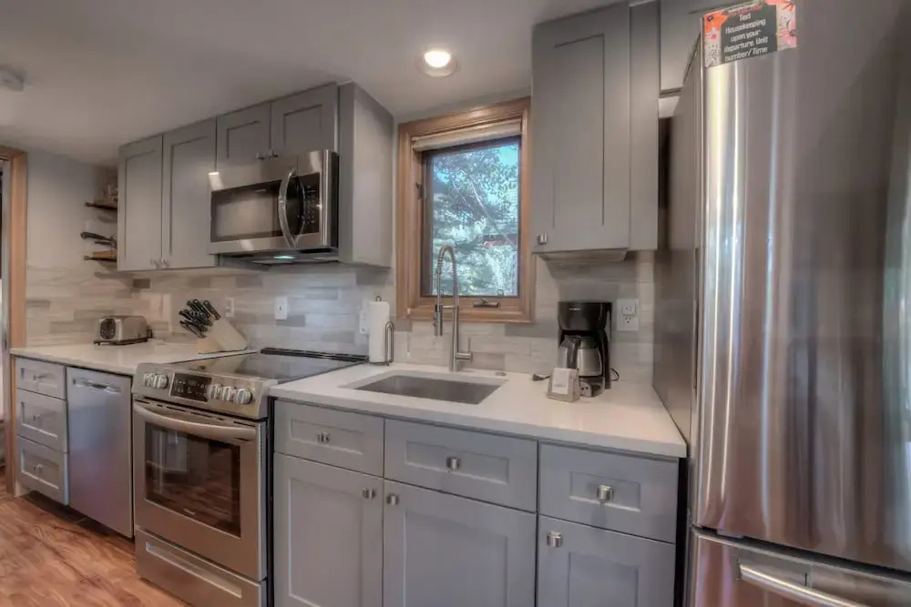 Perfect Getaway Cabin w/ Nearby Hike/bike Trails