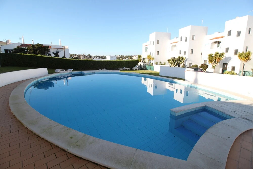 Urban Beach O Lirio