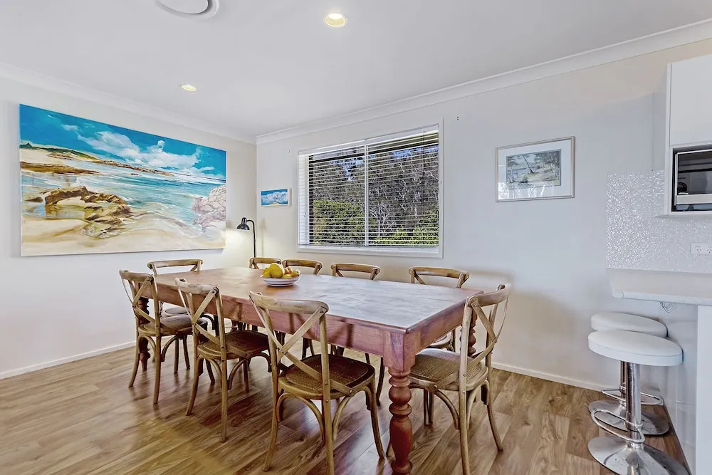 Sandranch, 123 Foreshore Drive