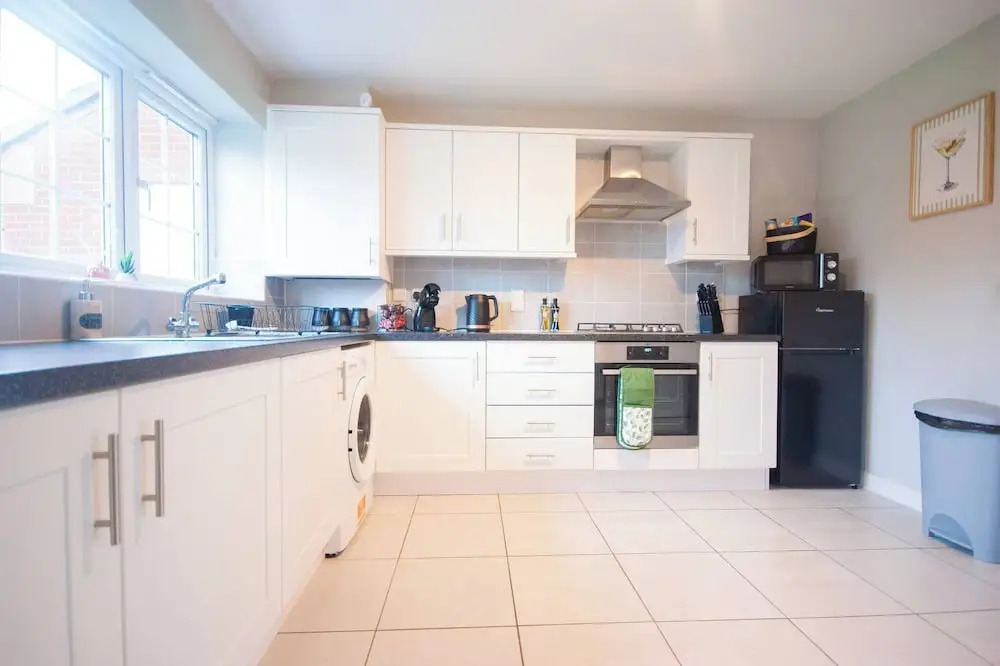 Luxe 3BR - 8 Min to Town Centre - Bradgate Park & Leicester - Parking - Garden