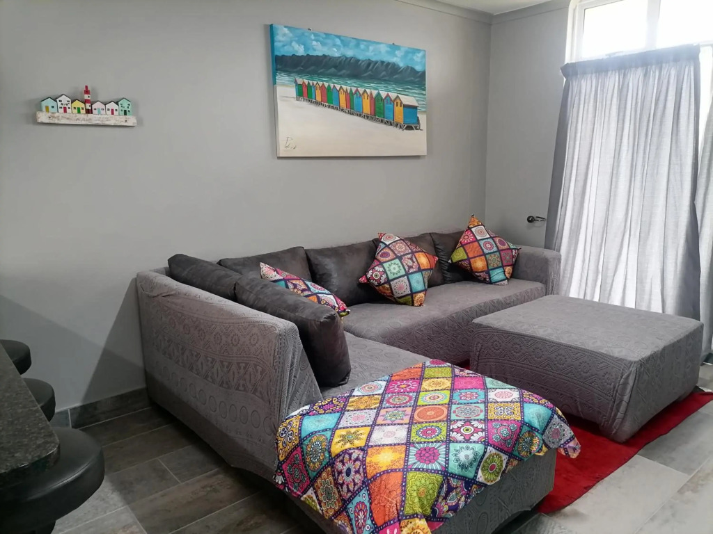 Muizenberg Mountain View Apartment