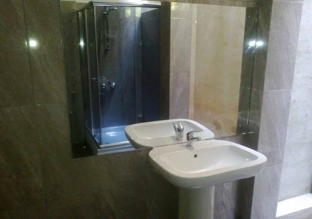 Ameesha Lodge Apartment