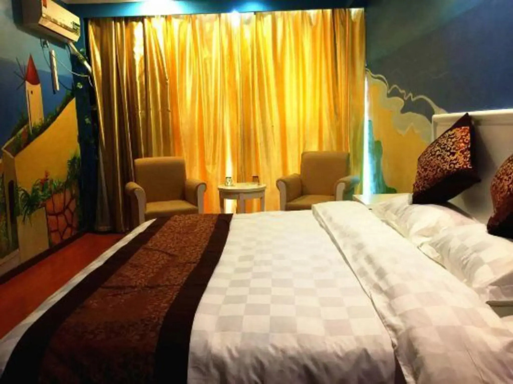 Lemon Tree Boutique Hostel
