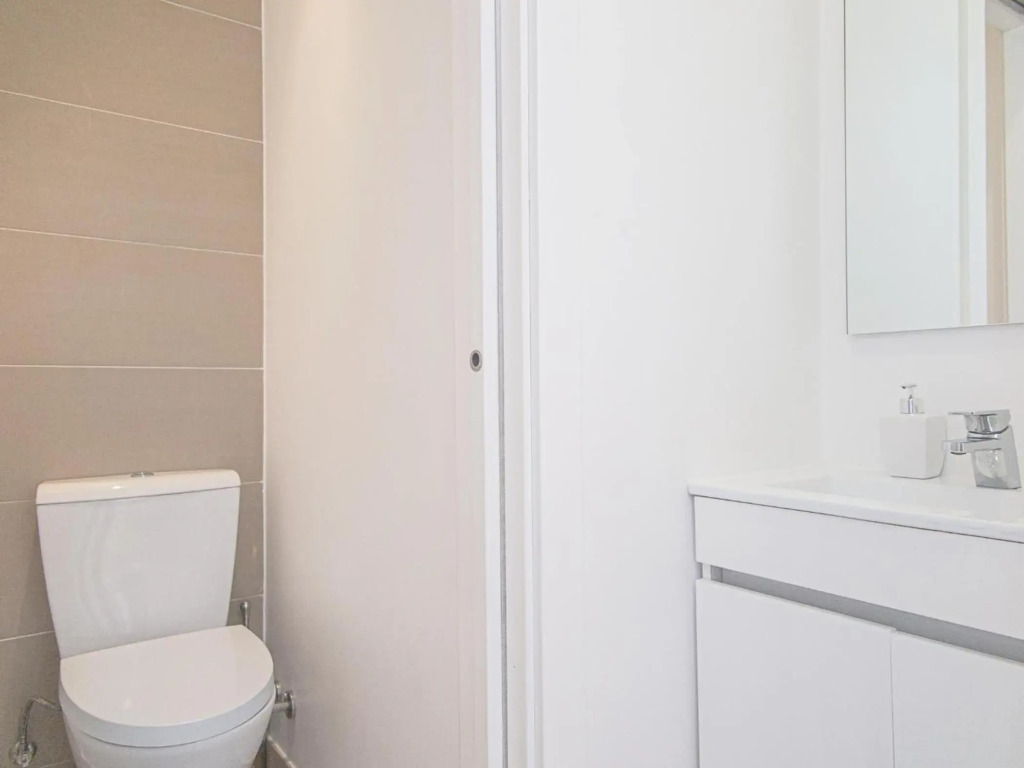 Baixa chiado 2 bedroom duplex apt with elevator