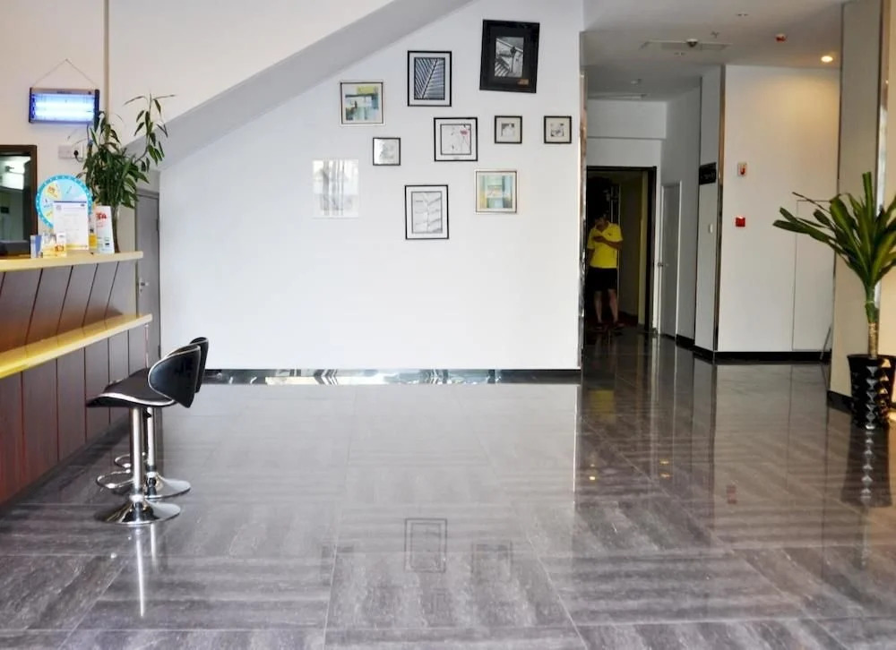 Home Inn Hotel