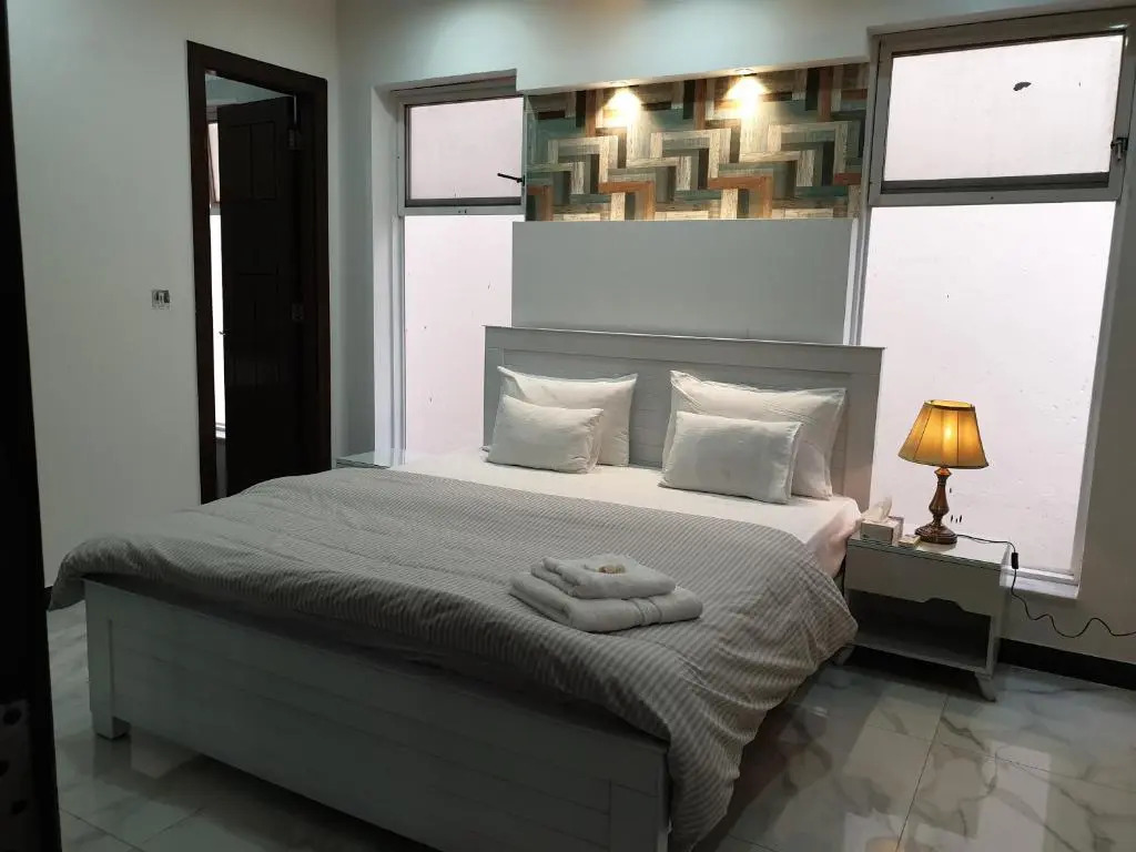White House Executive - Guest House Islamabad