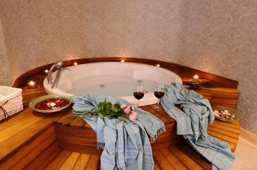 Sea Breeze Hotel and Apartments