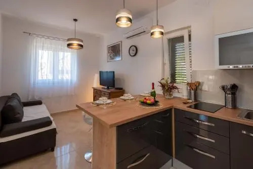 Apartman Tribunj