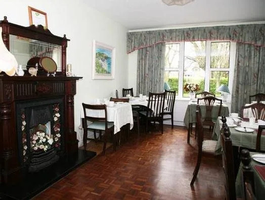 Macliam Lodge Guesthouse