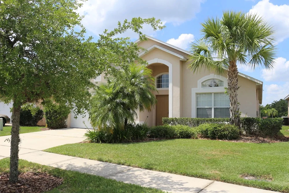 Lake View, Private Pool With Spa & Games Room