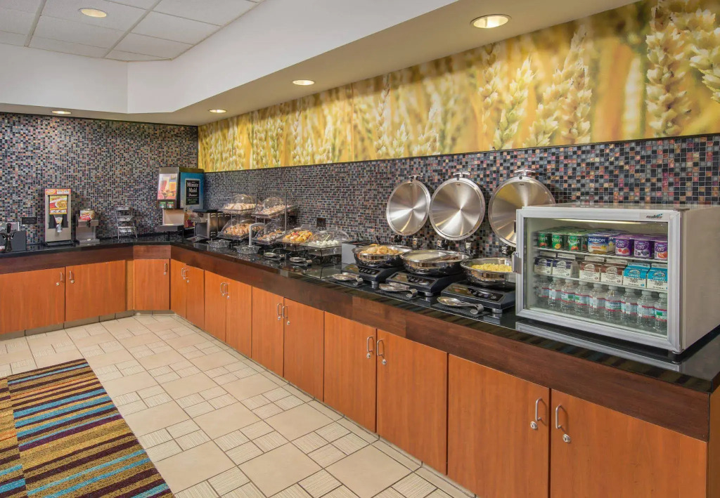 Fairfield Inn and Suites Cleveland