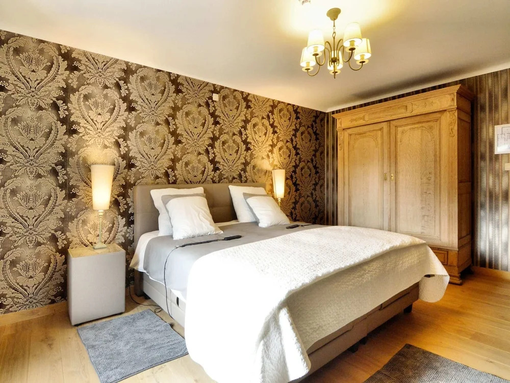 Walk Luxury Stay with Pool