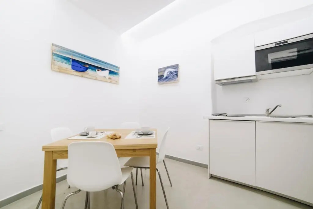 330 Holiday Apartments Manarola