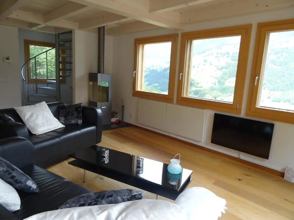 Poschenriedstrasse 22 - Three Bedroom