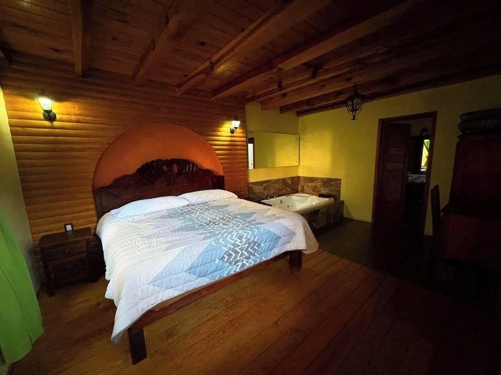 Paseo del Llano Cabañas & Suites