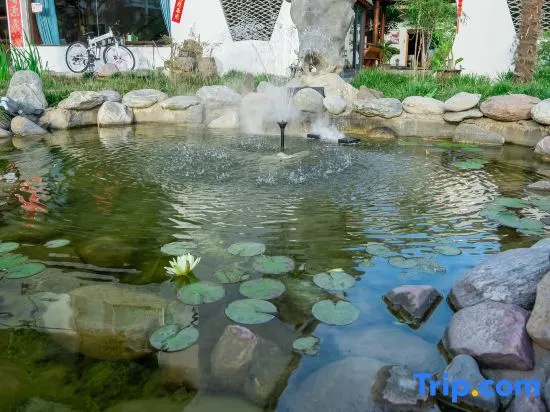 Floral Hotel · Yuntaishan Oxygen Bar Hotel