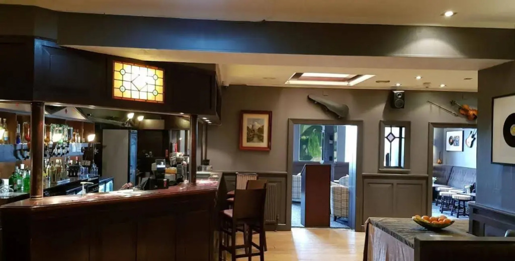 Lovat Hotel