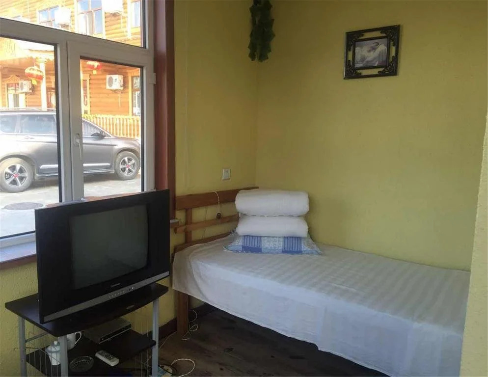 Nina Youth Hostel