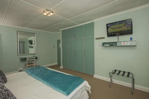 Whale Coast Lodge
