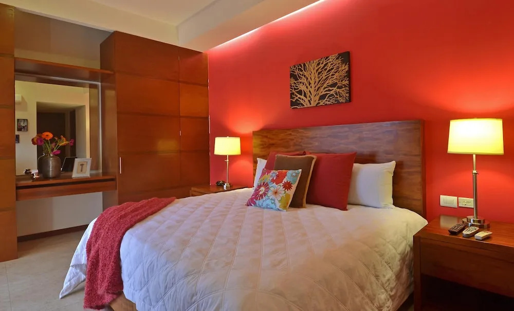 Amura 604-B Alamar - 2 Br Apts