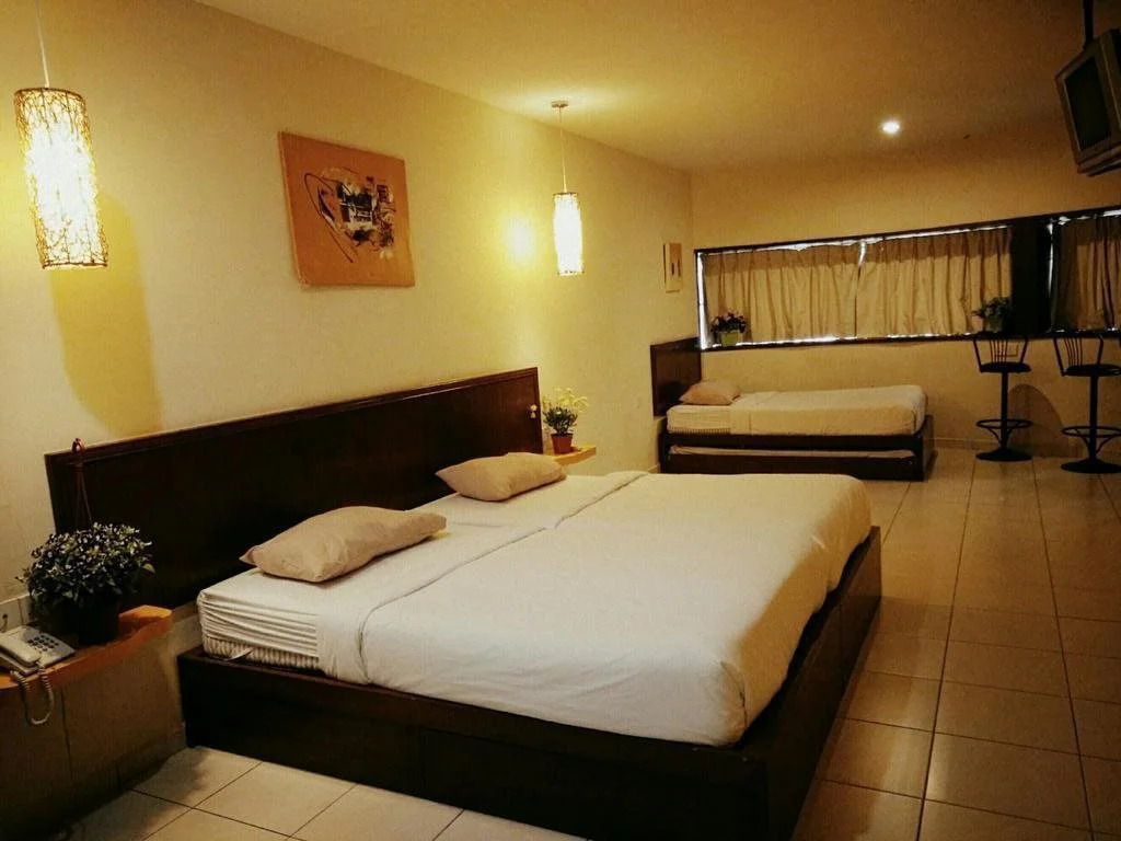 Newbridge Hotel