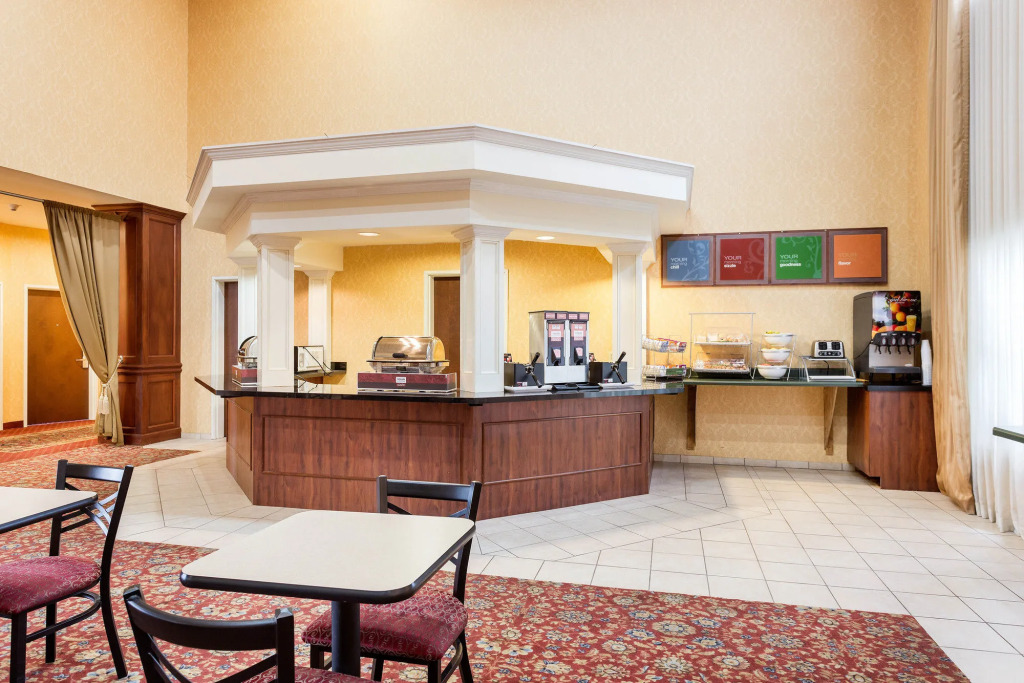Comfort Suites West Memphis I-40 I-55