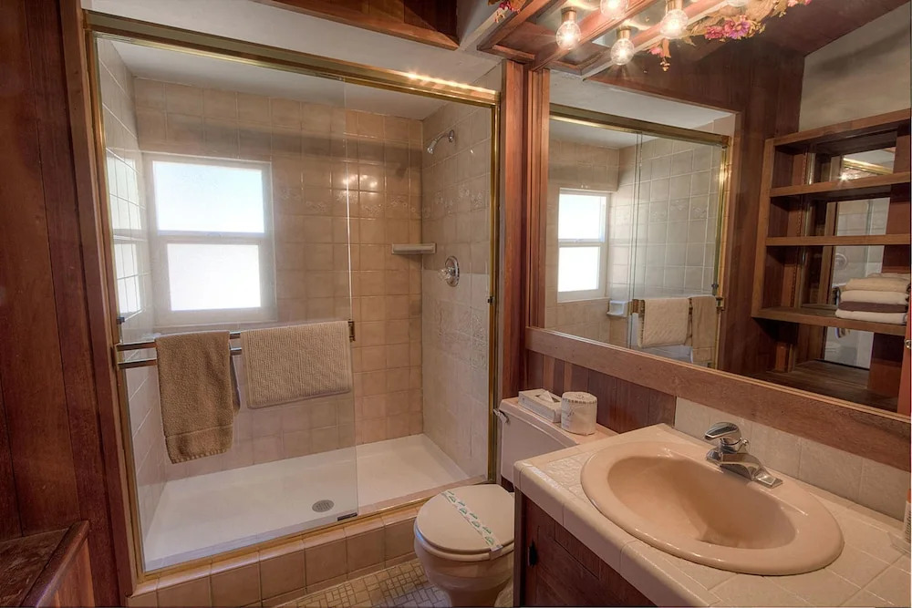 Meadow View Chalet by Lake Tahoe Accommodations