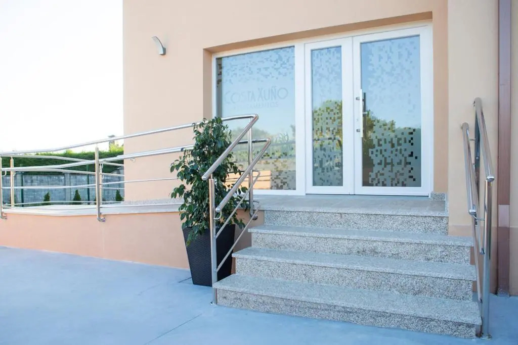 APARTAMENTOS COSTA XUÑO
