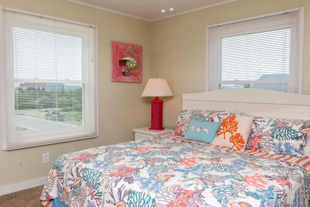 Victorias Seacret by Oak Island Accommodations