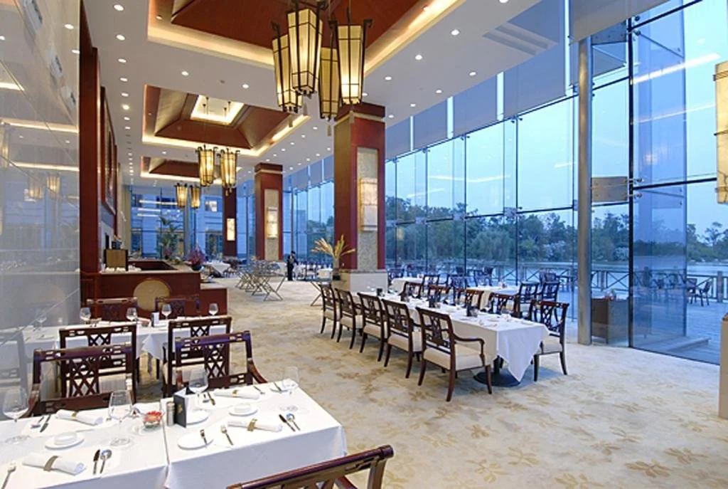 Lakeside International Hotel