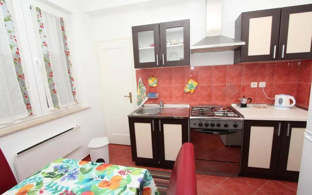 Apartment Dina