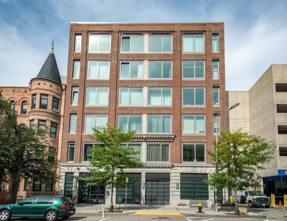 Elegant Suites in Westland Avenue