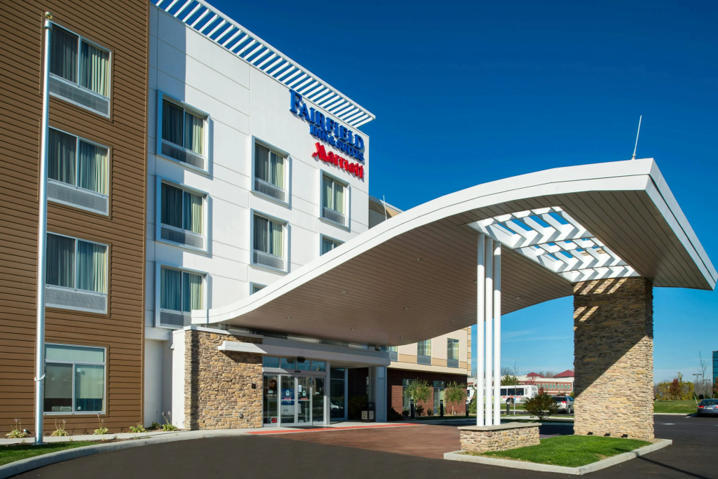 Fairfield Inn & Suites by Marriott Akron Stow