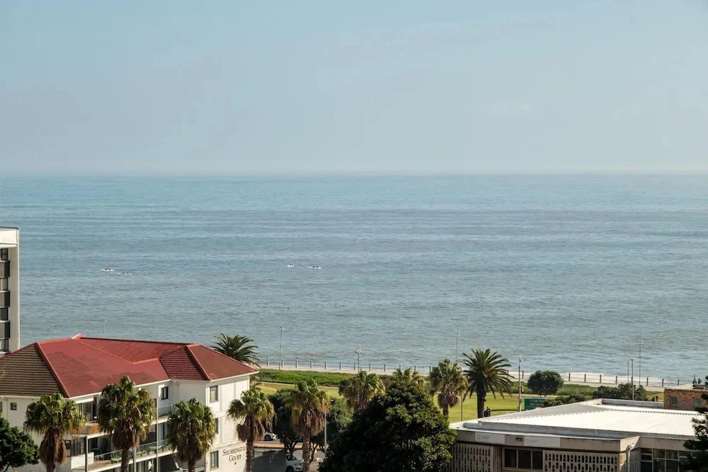 Stylish Green Point 2 Bed w Views Rockaway Haven