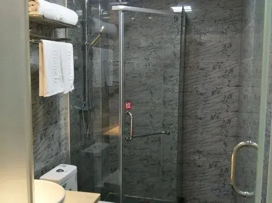 Huoshan Quanzhu Shangpin Hotel