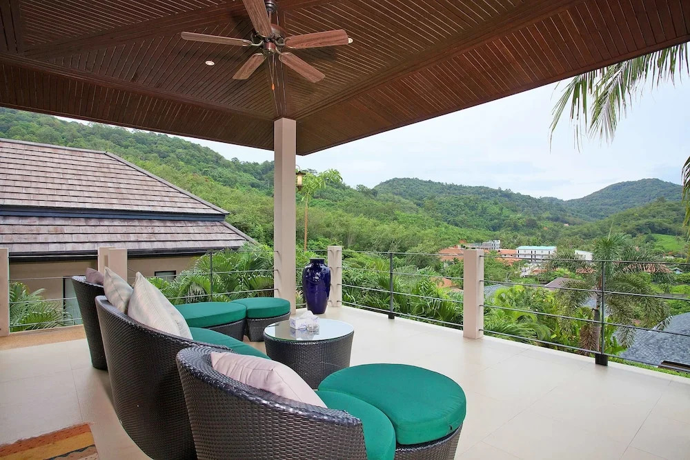 Villa Morakot 6 Bed Classy Property with In House Chef