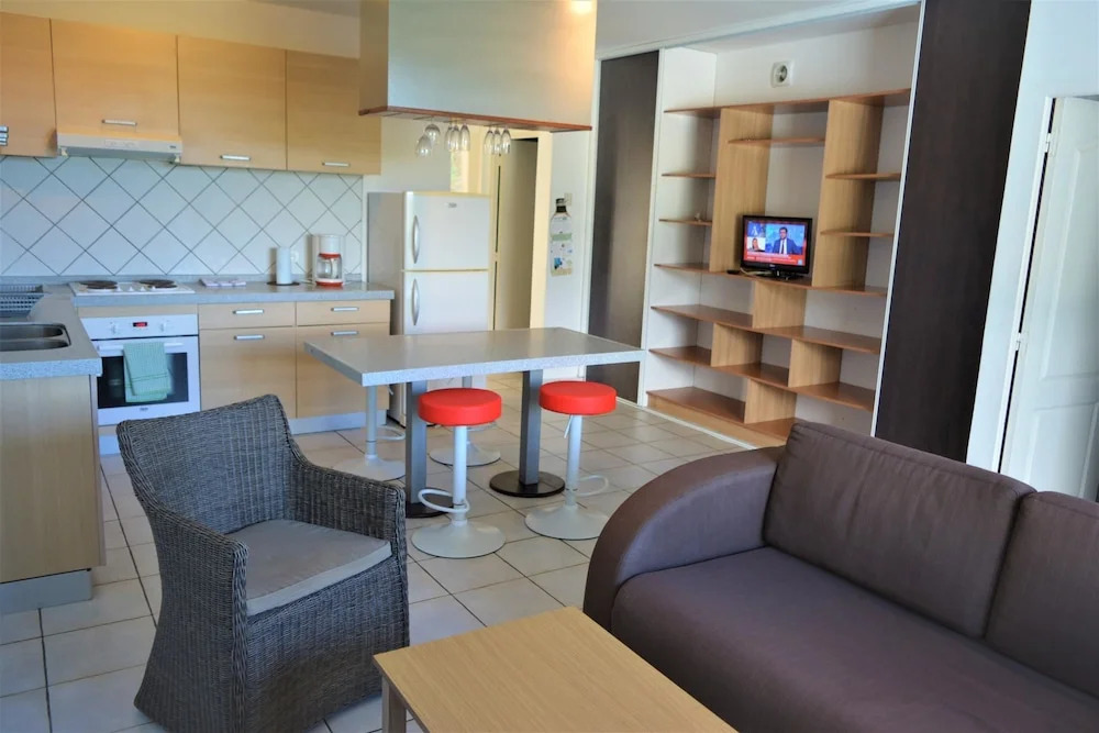 F3 Manureva  Apartment 2