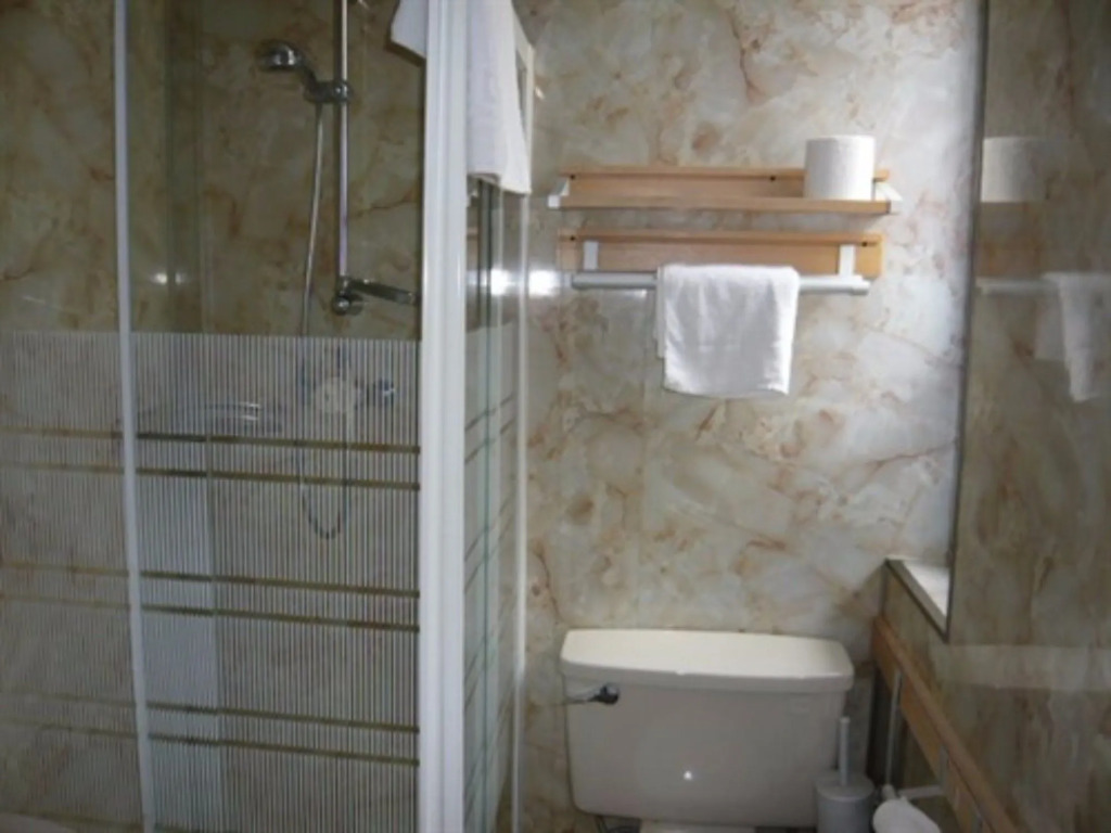 Dutchman Hotel