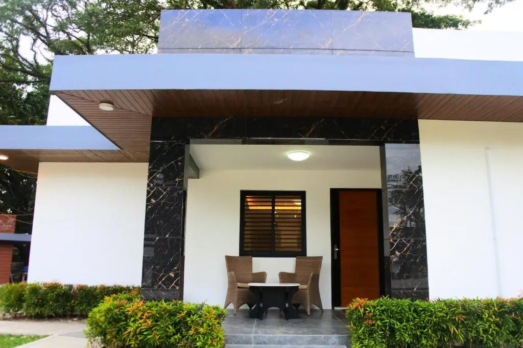 Aurora Villas and Cabin Resort