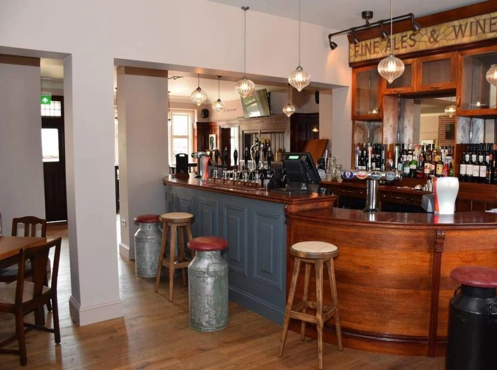 Bath Arms Hotel