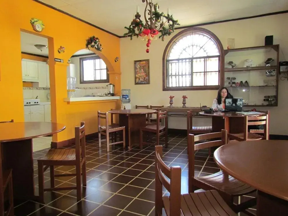 Hotel Villa Serena Escalon
