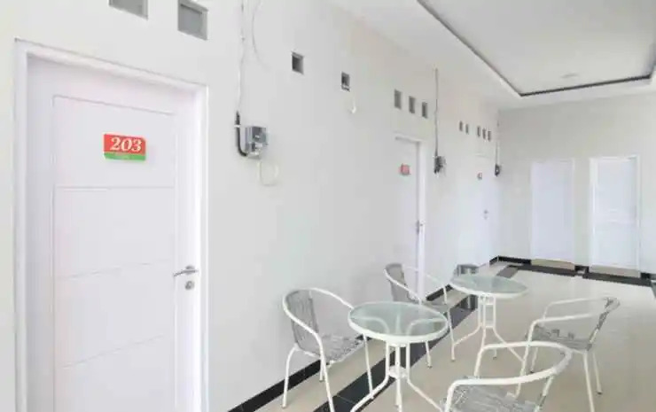 D'Raffles Syariah Near Ambarukmo Plaza