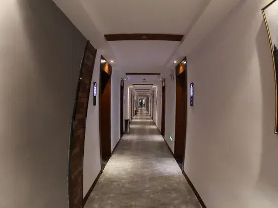 Dongjiangyuan Hotel (Zixing Dongjiang Lake)