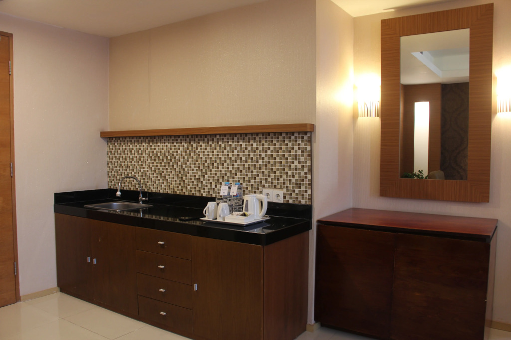 Swiss-Belinn Manyar